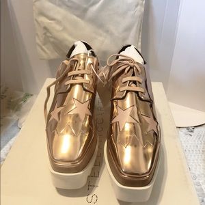Elyse platform shoes (Stella McCartney)